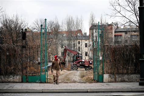 W dawnych Ogrodach Freegego przy ul Lubicz wybudują biurowiec