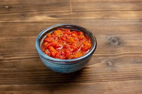 9 Resep Sambal Tomat Yang Enak Segar Dan Pas Pedasnya Orami