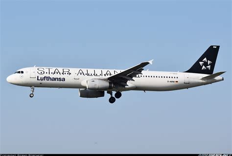 Airbus A321 131 Star Alliance Lufthansa Aviation Photo 5363835