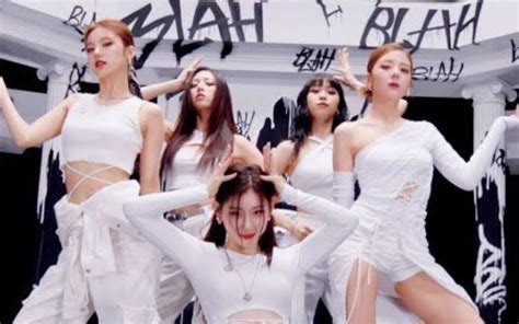 击临皇！itzy《blah Blah Blah》mv中字 哔哩哔哩 Bilibili