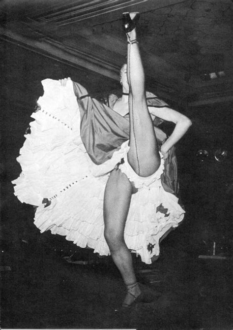 Pin By Bethany Diehl On Awesome Vintage Burlesque Burlesque Moulin Rouge