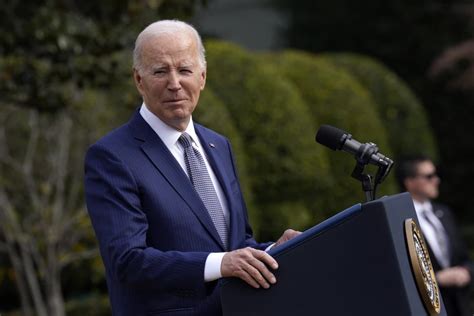 Joe Biden Poner Fin A La Violencia Contra Las Mujeres Ha Sido La