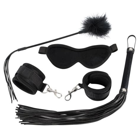 Kit 4 Pezzi Del Sadomaso Con Manette E Accessori Bad Kitty