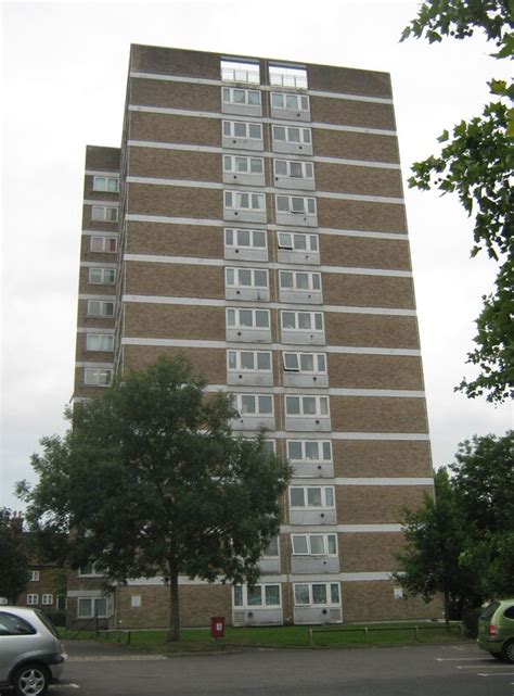 Midhurst Court Maidstone © David Anstiss Cc By Sa20 Geograph