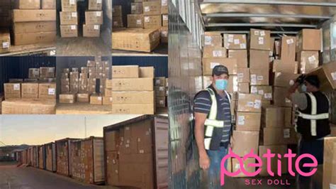 Sex Doll Stand PetiteSexDoll