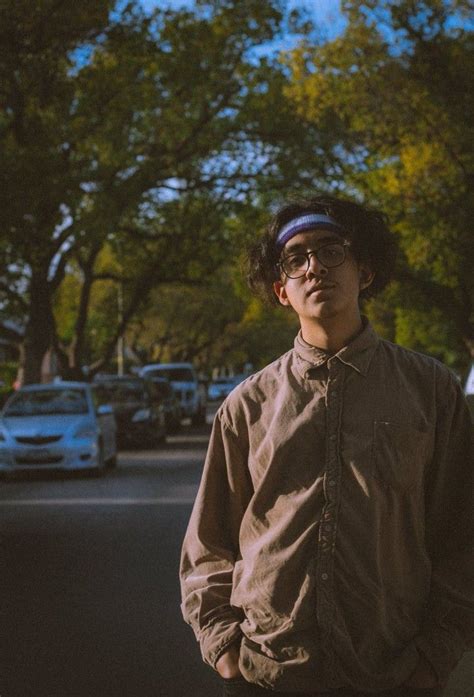 Pin By Ya Mom Hoe On Cuco ° Singer Old Singers Pop Songs