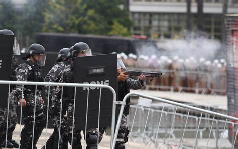 FOTOS confronto entre professores e PM no Paraná fotos em Paraná g1