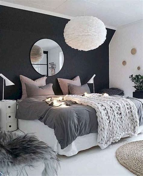 05 Simple Bedroom Decorating Ideas with Beautiful Color in 2020 | Woman