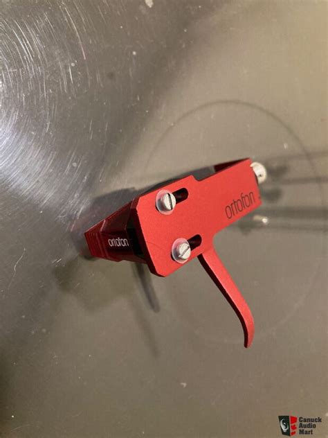 Ortofon 2M Red cartridge with Red Ortofon headshell Photo #5049610 - US ...