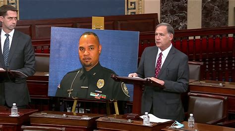 Senators Boozman And Cotton Honor Pine Bluff Fallen Detective Youtube