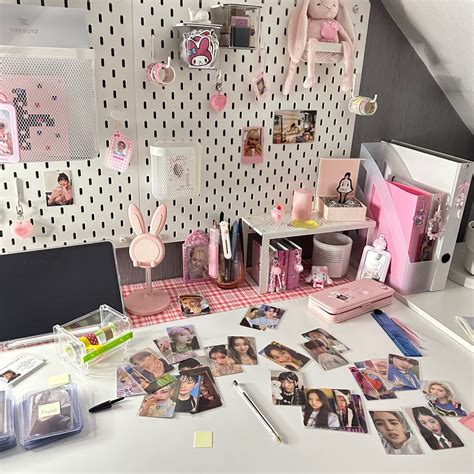 Kpop Desk Inspo Pink