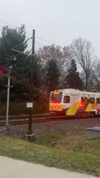 An Mta Lightrail Train Rolls Right By Linthicum Md Youtube