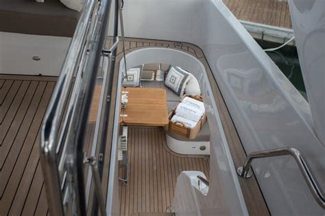 M72 Yacht For Sale 72 Mazarin Yachts Dania Beach Fl Denison Yacht