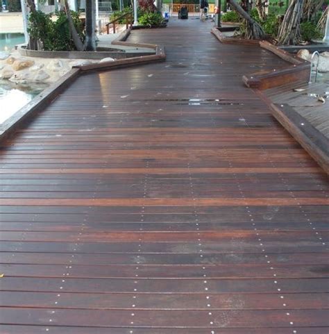 South Bank Southern Weir Boardwalk Decking Renewal Blackwood Projects