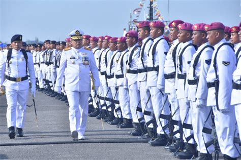 Acara Puncak Hut Tni Al Ke Tahun Prajurit Petarung Yonmarhanlan