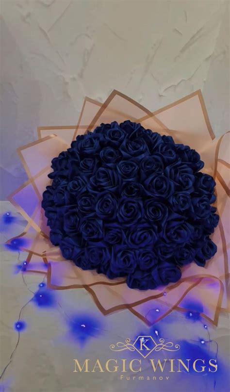 Букет из роз 🌹💙 в 2024 г | Букет из роз, Цветы из ленты своими руками ...