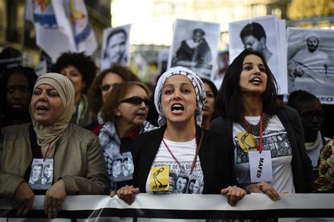 La Marche Pour La Justice Et La Dignité Divise Les Quartiers Populaires