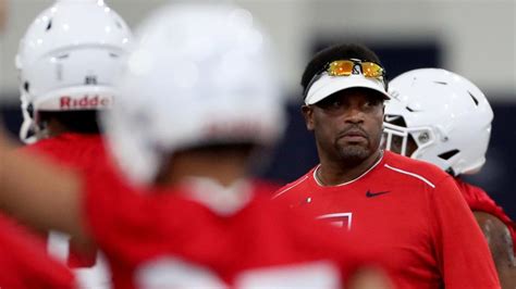 Arizona Wildcats coach Kevin Sumlin calls for 'better understanding ...