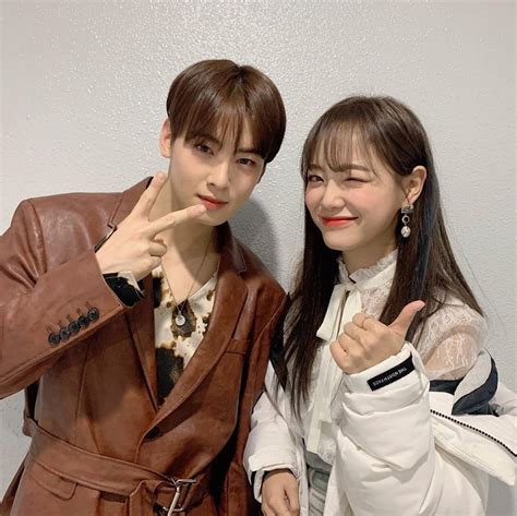 Gugudan S Sejeong Reminds Everyone She And ASTRO S Cha Eunwoo Are