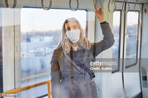 Blonde Woman Wearing Surgical Mask ストックフォトと画像 Getty Images