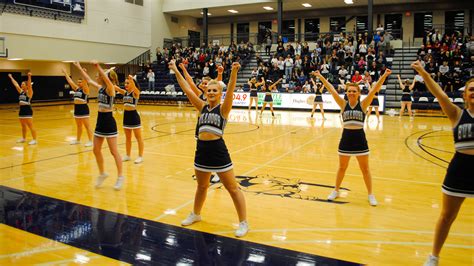 Dance and Cheer Teams Split in First Stunting Duel | The Sower Newspaper