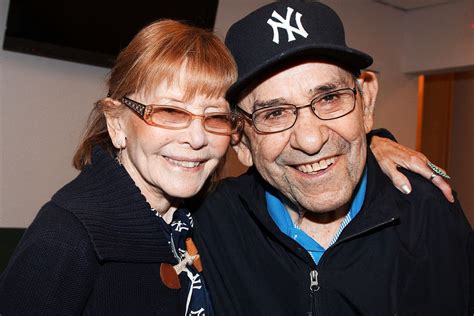 Wife of longtime Yankee Yogi Berra dies at 85 | FOX Sports