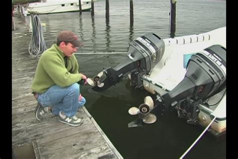 Boat Engine Maintenance and Troubleshooting: Part Two | Outboard Motor Oil