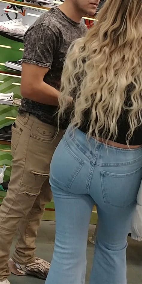 Blue Jeans Blonde Forum