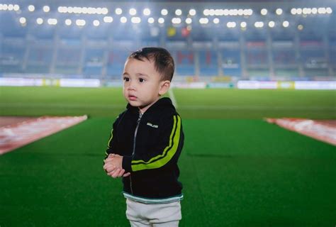 Rayyanza Nonton Bola Di Stadion Jepang