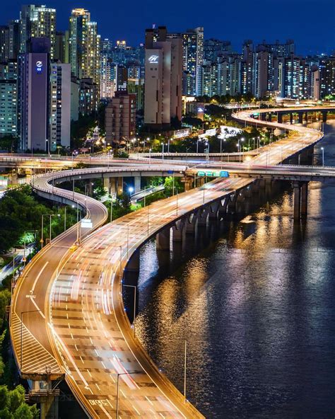 The Winding Gangbyeon Expressway Mapo District Seoul 1080×1350 R