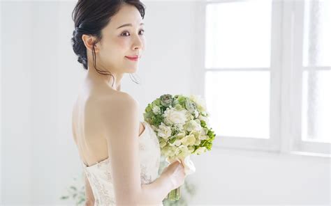 結婚までの平均期間ってどのくらい？【100人の女性に聞いた】理想の交際期間は351が「1～2年未満」と回答 Oggijp