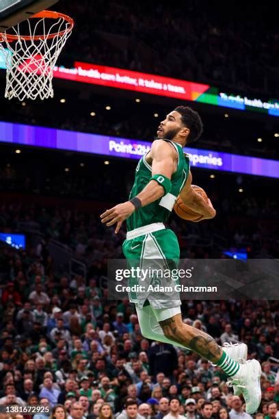 Jayson Tatum Dunk Photos and Premium High Res Pictures - Getty Images