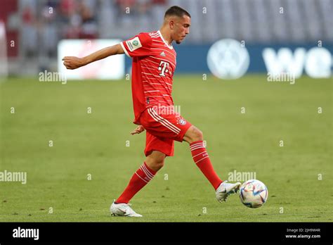 Munchen Fc Bayern U Hi Res Stock Photography And Images Alamy