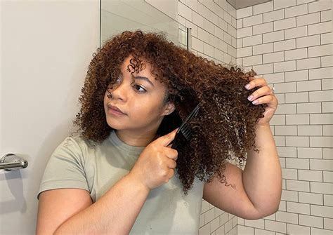 The Best Curly Hair Routines And Styling Products Garnier