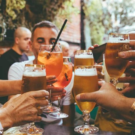 Our Guide To The Best Pub Crawls In London London Pass Blog