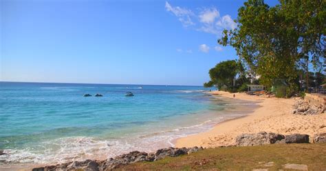 Barbados Area Guide - Paynes Bay