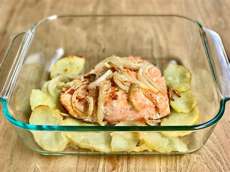 Salm N Al Horno Con Patatas Receta Ekilu