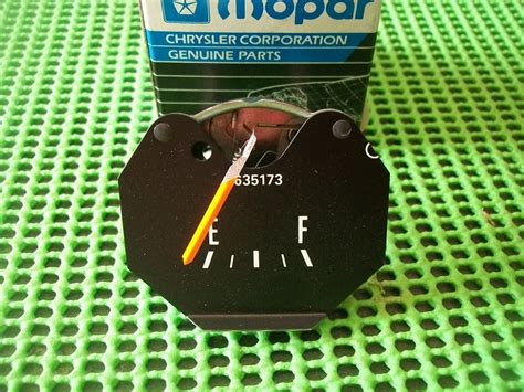 Nos Mopar Dodge Truck D Ramcharger Fuel Gauge