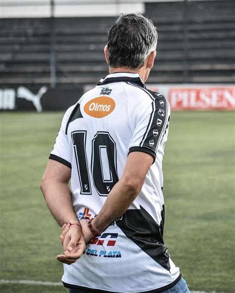 Danubio Fc Home Kit