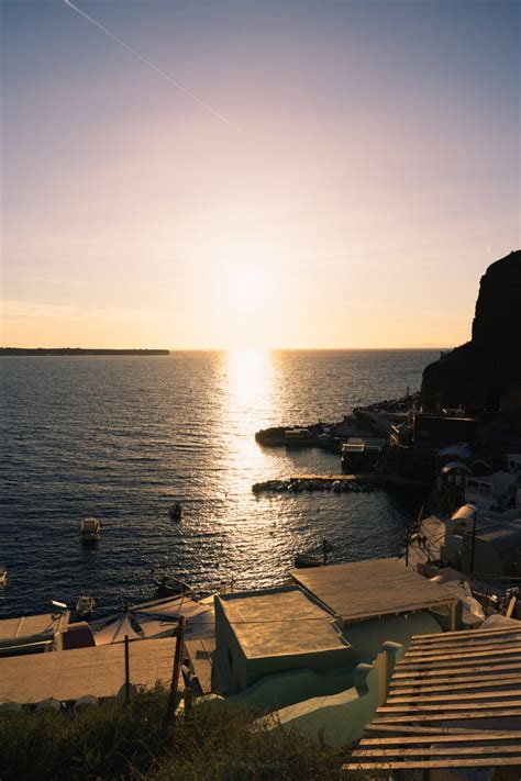 Top 10 Sunset Spots in Santorini - Urban Wanders