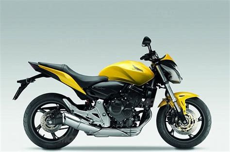 Honda Hornet 600 2011 13 Prezzo E Scheda Tecnica Moto It