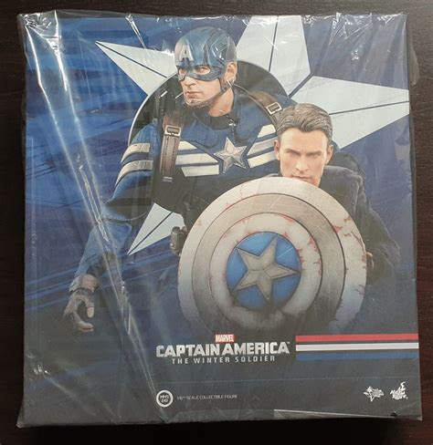 Hot Toys Mms Captain America Steve Rogers Hobbies Toys Toys Games On Carousell