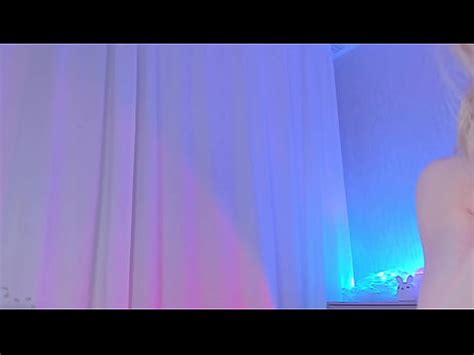 Sweet Eaton Showcasing Her Ass And Tiny Cock XVIDEOS