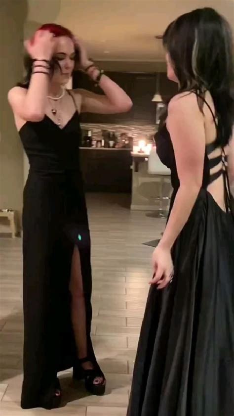 Couple Lesbian Cute Lesbian Couples Lgbt Love Pretty People