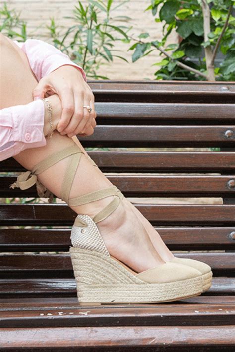 Nude Espadrille Wedges LA VALETA Envío Gratis