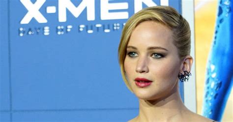 Naked Photos Of Jennifer Lawrence Kate Upton And Kirsten Dunst Leaked On Twitter Daily Star