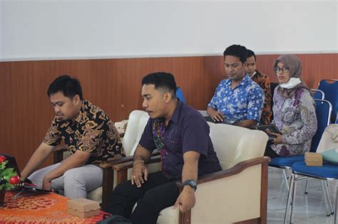 Sharing Session Jabatan Fungsional Dan Publikasi Dosen FHIS Undiksha