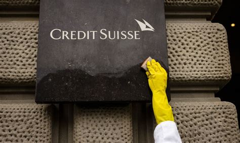 EU Kartellbehörde genehmigt Credit Suisse Übernahme durch UBS