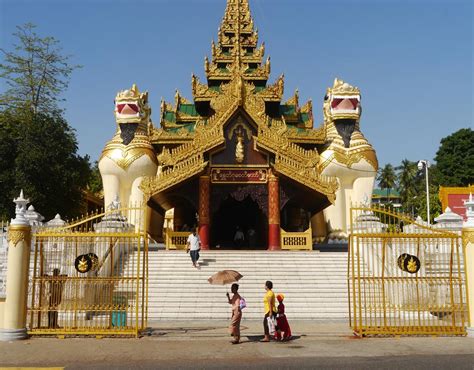 Yangon Time Machine