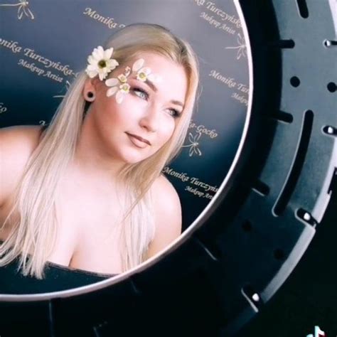 turczynska gocko makeup zamieścił a post na Instagramie 23